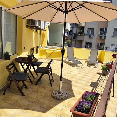 Art Apartment Kiril And Metodi Square Burgas Ngoại thất bức ảnh