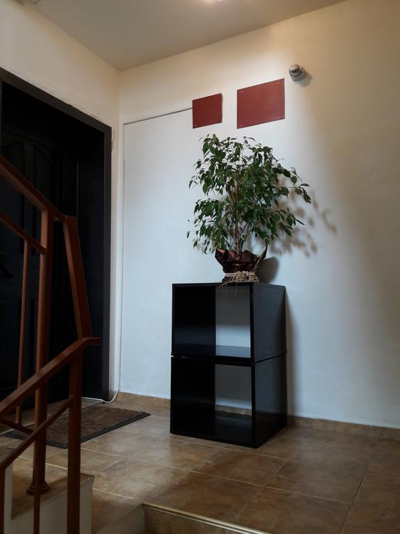 Art Apartment Kiril And Metodi Square Burgas Ngoại thất bức ảnh