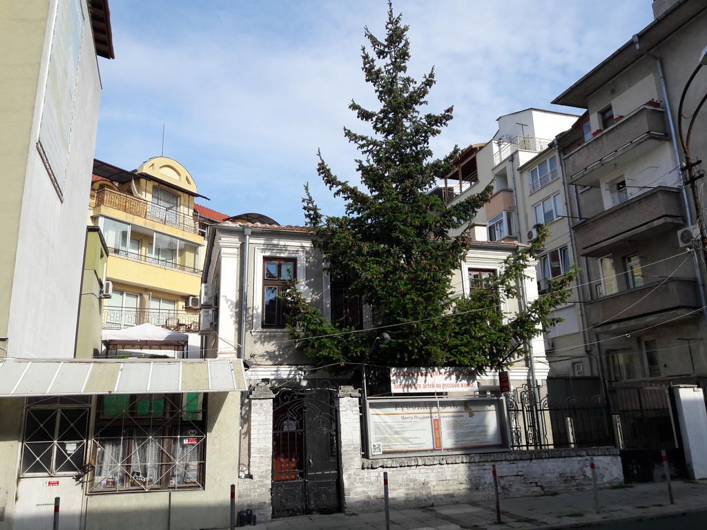 Art Apartment Kiril And Metodi Square Burgas Ngoại thất bức ảnh